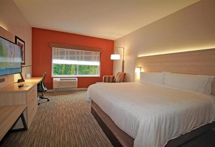 适合残疾人士使用的带超级大床的标准间, Holiday Inn Express & Suites Ocala, An Ihg