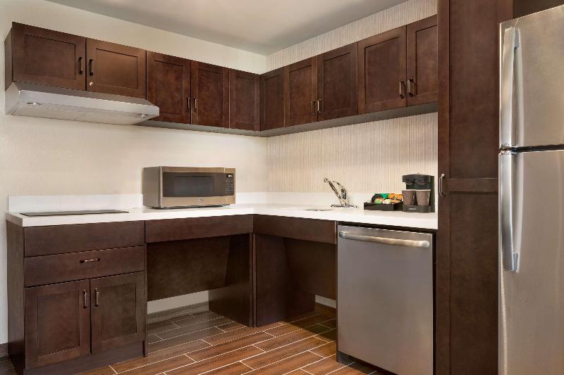 Люкс Адаптированный для Инвалидов, Homewood Suites By Hilton Albany Crossgates Mall, Ny