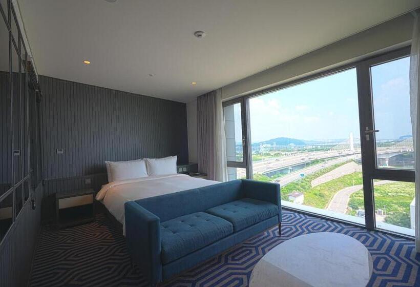 سوئیت پریمیوم, Marinabay Seoul Ara