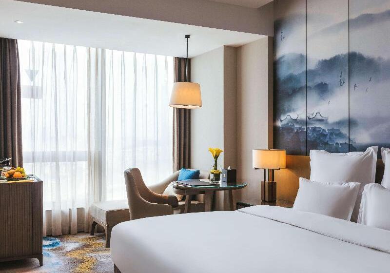 Номер Executive, Pullman Fuzhou Tahoe
