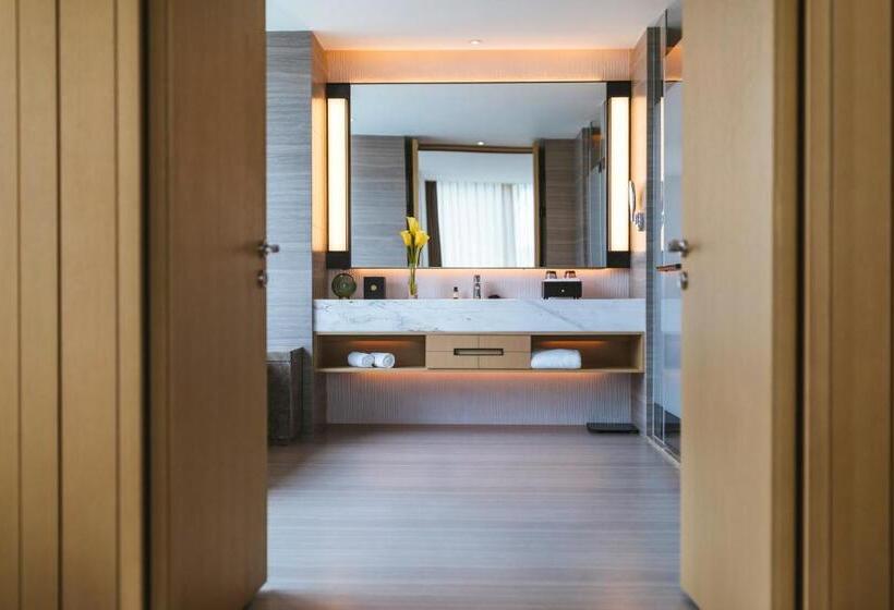 Люкс Deluxe Кровать Кинг, Pullman Fuzhou Tahoe