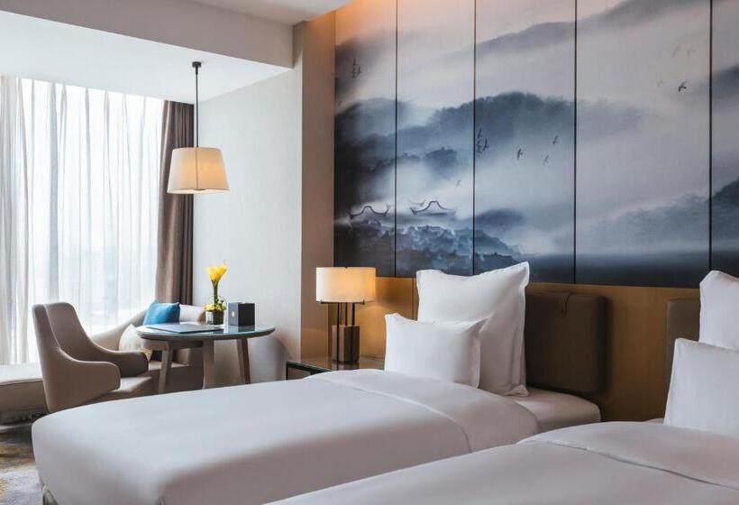 Номер Executive, Pullman Fuzhou Tahoe