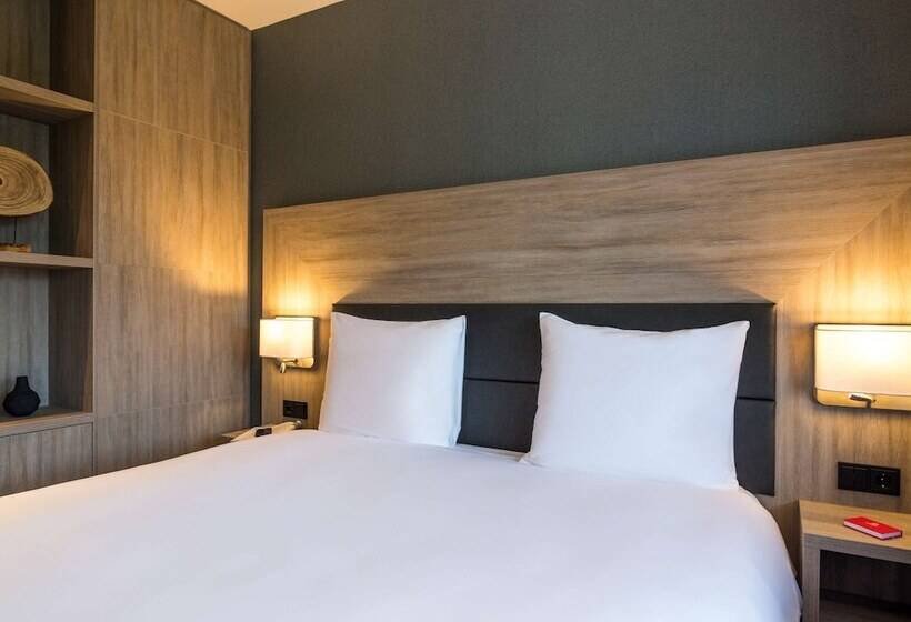 스탠다드 스튜디오, Adagio Amsterdam City South