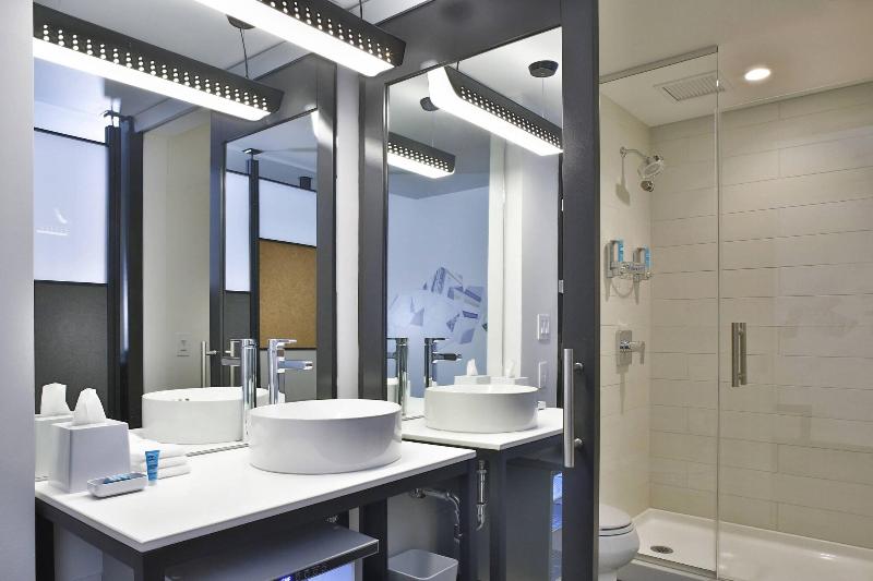 Quarto Estandar Cama King, Aloft Chicago Mag Mile