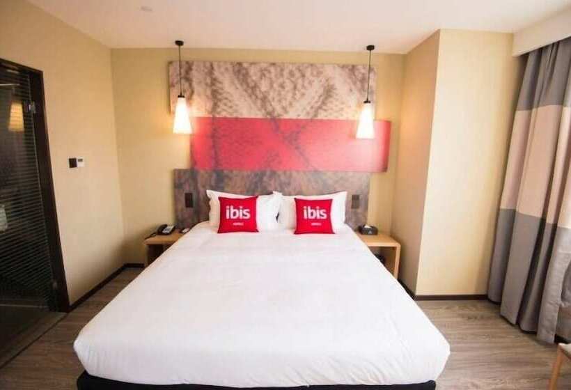 اتاق استاندارد, Ibis Luoyang Baolong Square