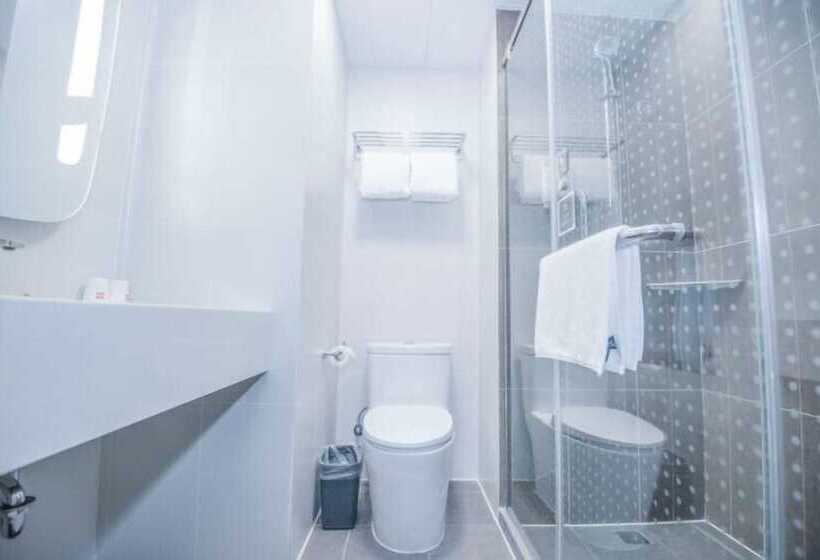스탠다드 룸, Ibis Luoyang Baolong Square