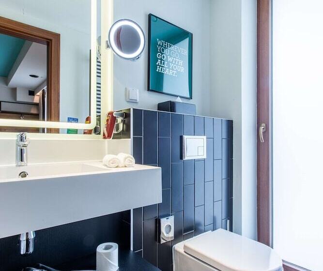 Люкс с Балконом, Park Inn By Radisson Poznan