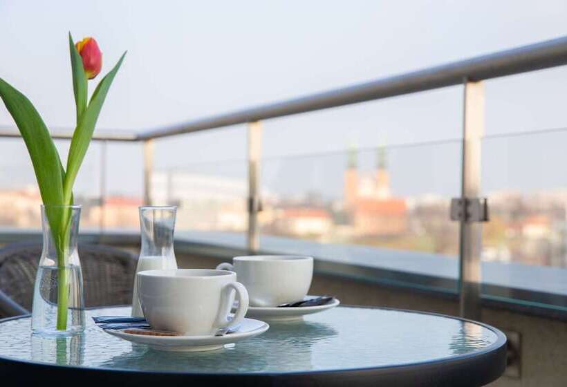Номер Стандарт с Балконом, Park Inn By Radisson Poznan