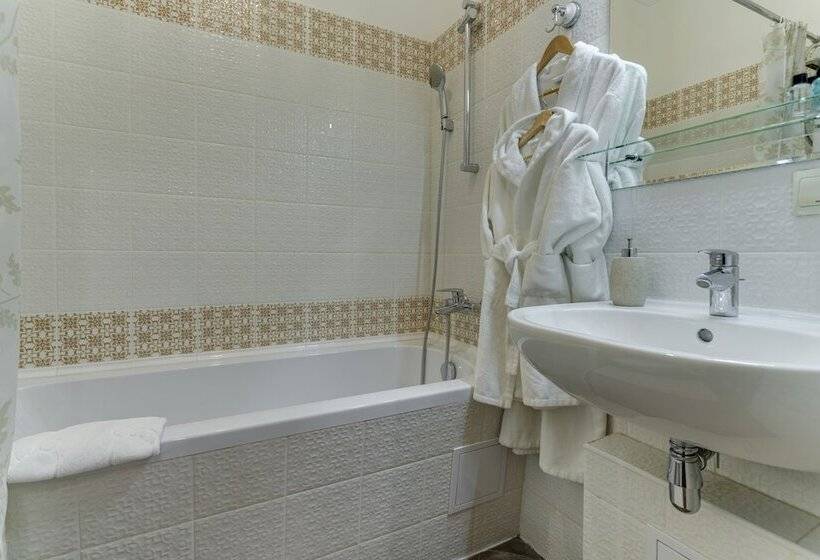 Номер Deluxe, Sadovnicheskaya City Center