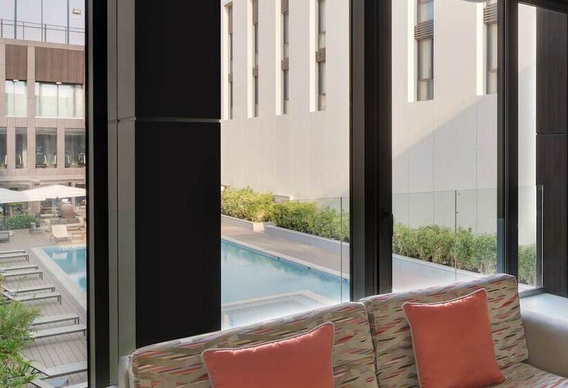 Студия Стандарт Interior, Mövenpick Hotel Tahlia Jeddah