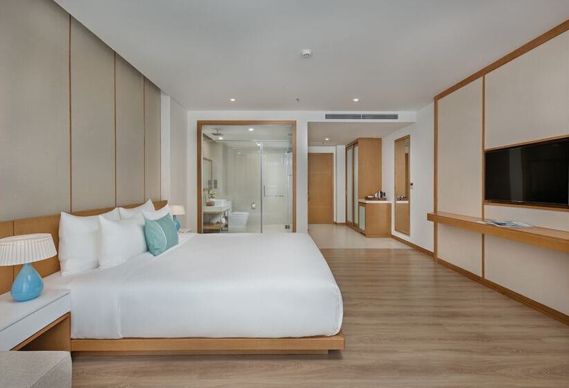 سوئیت پریمیوم با چشم‌انداز دریا, Tms Hotel Da Nang Beach
