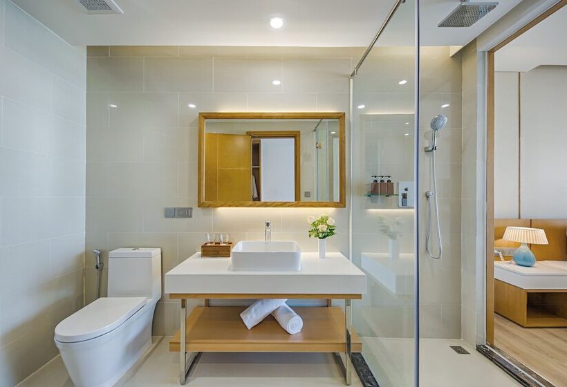 سوئیت پریمیوم با چشم‌انداز دریا, Tms Hotel Da Nang Beach