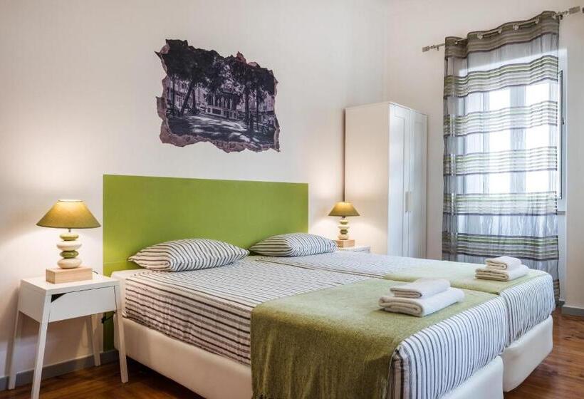 اتاق استاندارد چهارنفره با سرویس بهداشتی مشترک, Loulé Coreto Hostel