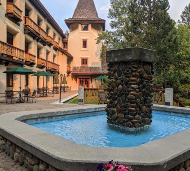 سوییت, Getaways At Olympic Village Inn