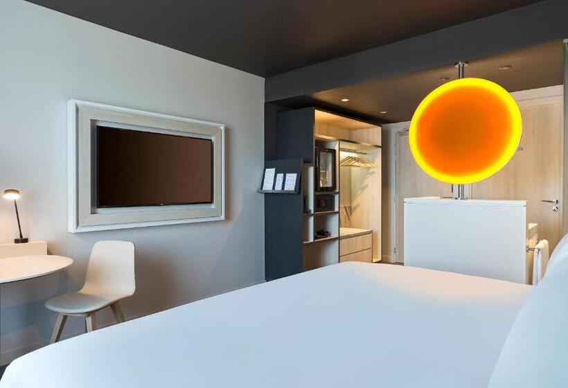 Номер Стандарт Адаптированный для Инвалидов, Innside By Meliá Paris Charles De Gaulle Airport