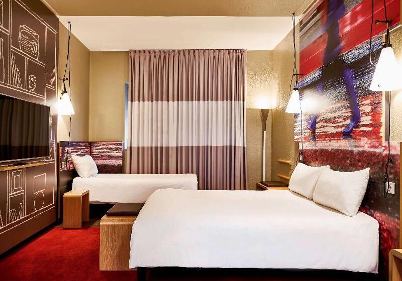 Номер Стандарт Адаптированный для Инвалидов, Innside By Meliá Paris Charles De Gaulle Airport