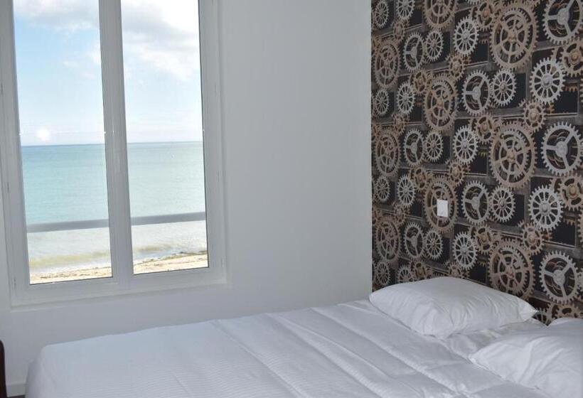 Quarto Estandar Vista Mar, Le Clos Normand