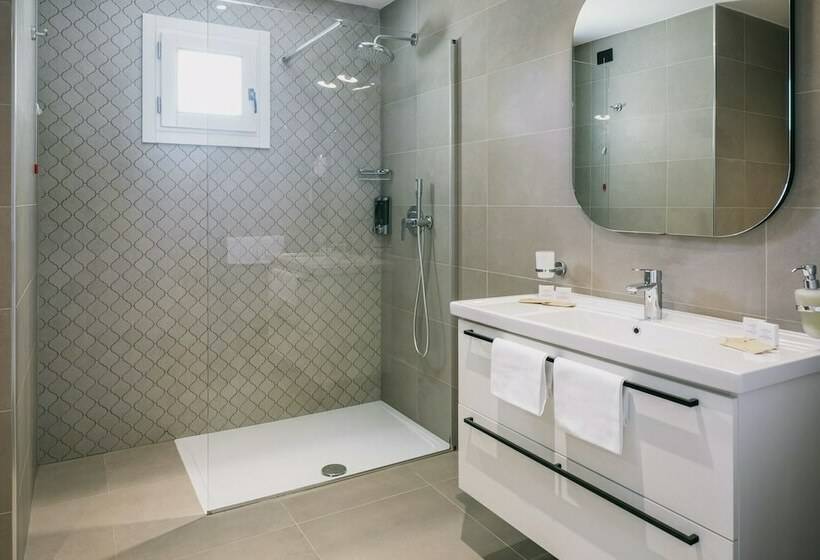 Полулюкс, Mangia S Himera Resort
