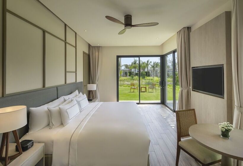 اتاق پرمیوم, Melia Ho Tram Beach Resort
