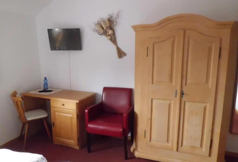 Номер бизнес-класса, Pension Wiesengrund
