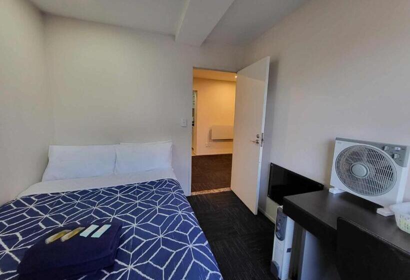 带3个卧室的公寓, Empire Apartments