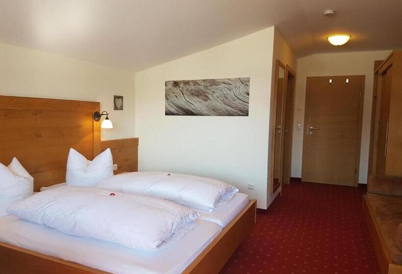 اتاق لوکس خانوادگی, Aparthotel Hohe Brücke
