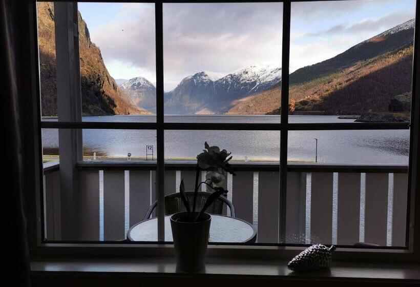 ファミリージュニアスイート, Flåm Marina