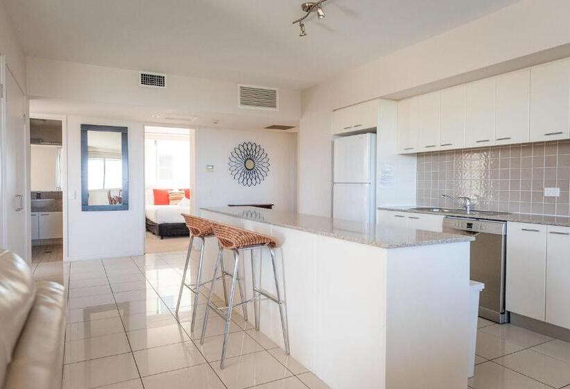 Апартаменты 3 Спальни, Grandview Apartments