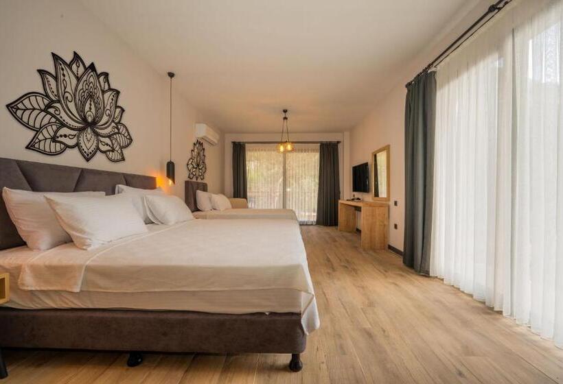 Люкс Повышенной Комфортности, Sea Valley Lodge