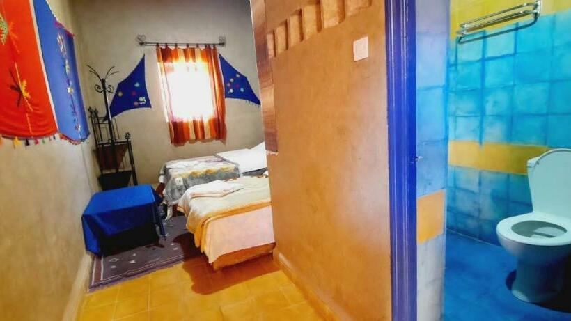 Номер Стандарт, Hôtel Riad Tadarte Familier