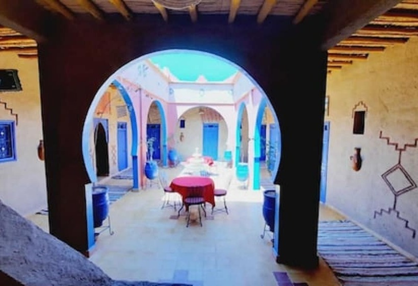 Четырехместный Номер Стандарт, Hôtel Riad Tadarte Familier