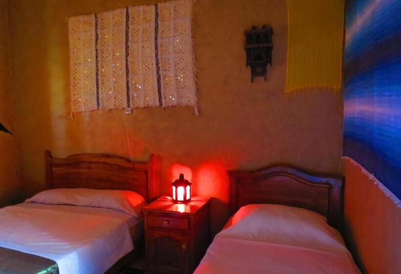 Номер Стандарт Трехместный, Hôtel Riad Tadarte Familier