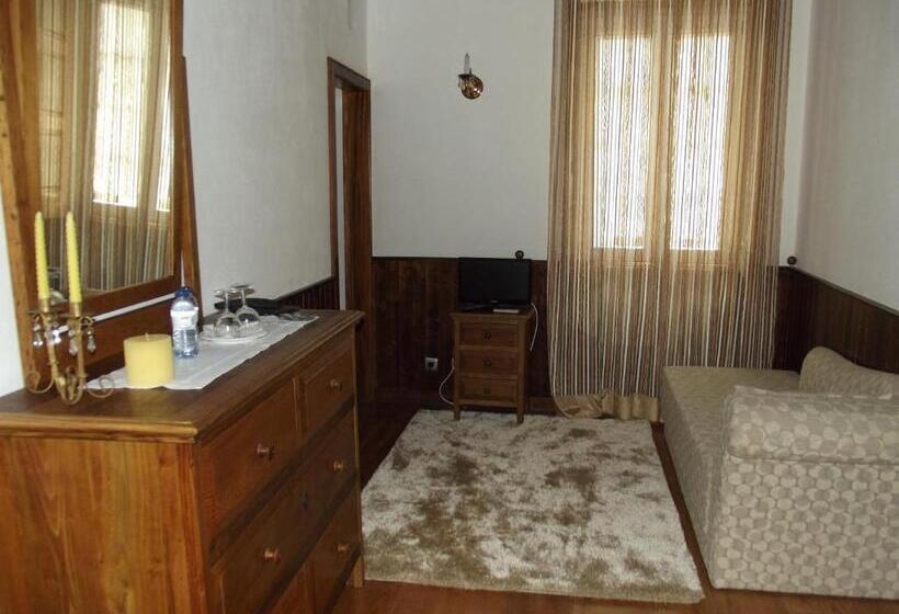 Люкс, Casa Do Brasao