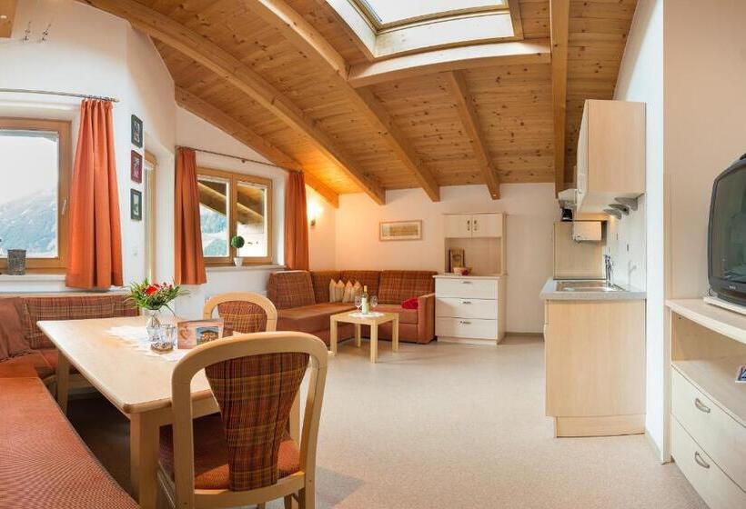 شقة غرفتين, Haus Fernblick
