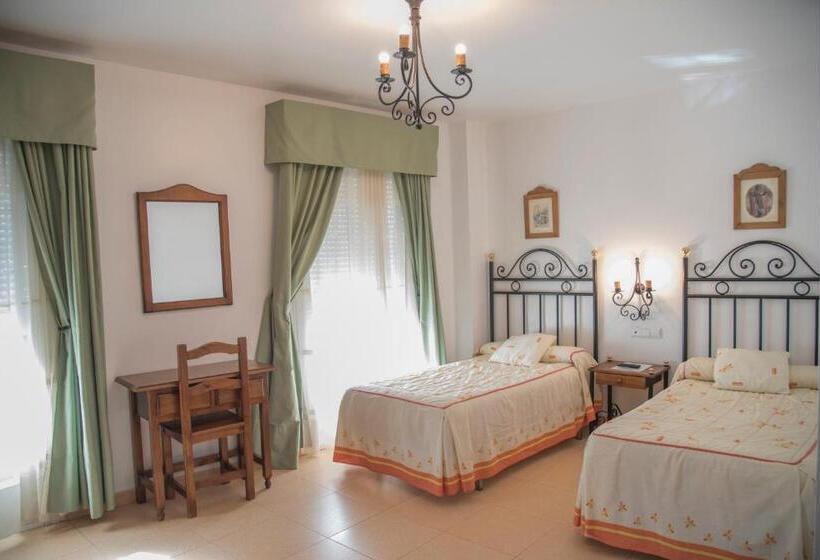 Номер Стандарт, Hostal Dp El Pilar