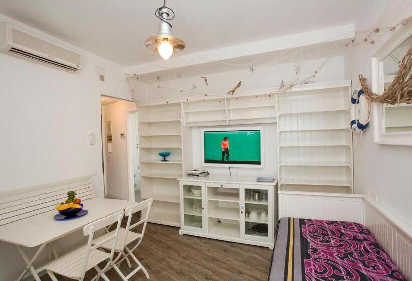 带1个卧室的带阳台的公寓, Residence Le Dune Club