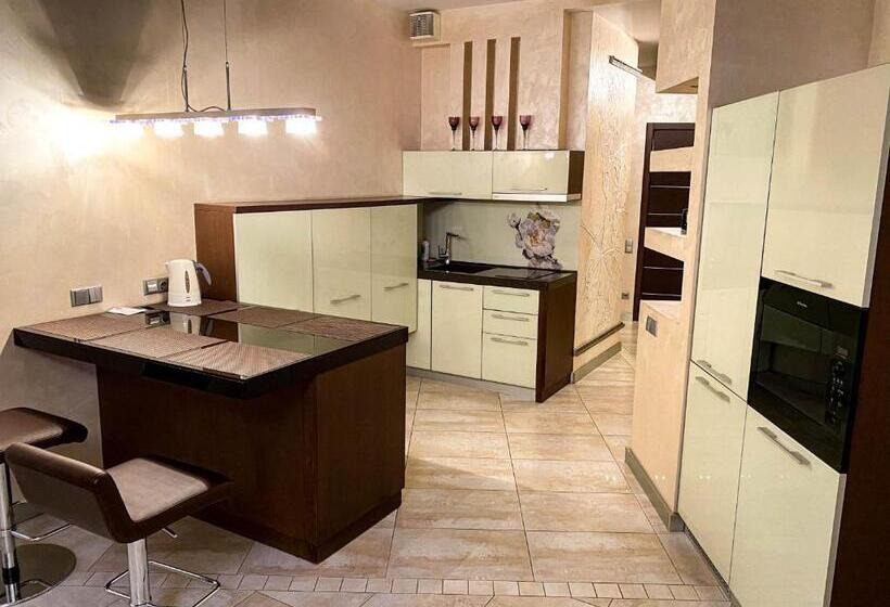آپارتمان لوکس 1 خوابه, Apartment Hotel Panorama