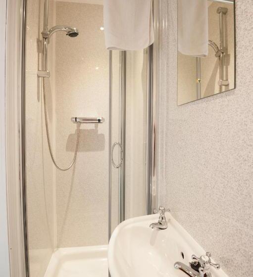 Quarto Estandar Individual, Glascoed Guest House