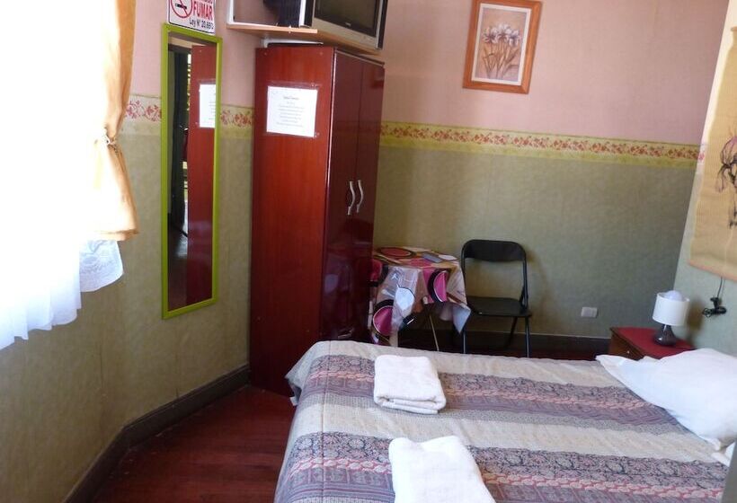 Номер Комфорт, Hostal Residencia Blest Gana