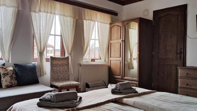 Номер Стандарт, Chardaka Guest House