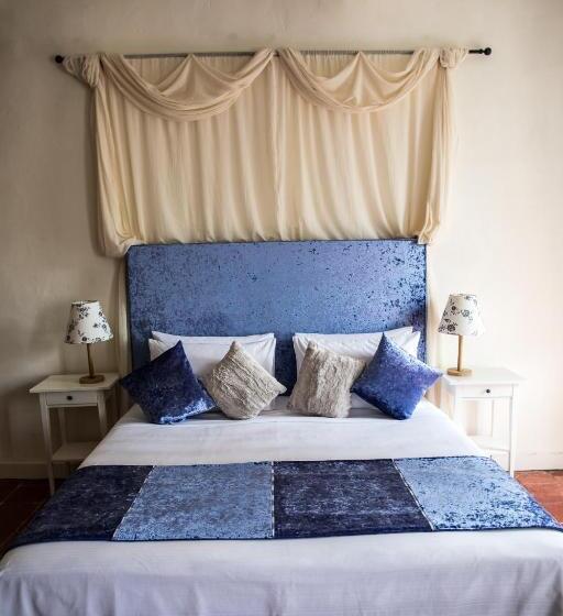 اتاق لوکس با تخت بزرگ, La Résidence Chambre D Hotes