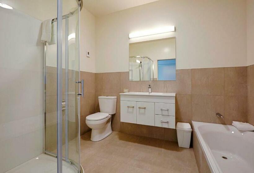 Люкс Superior, Koura Bay Golf Resort