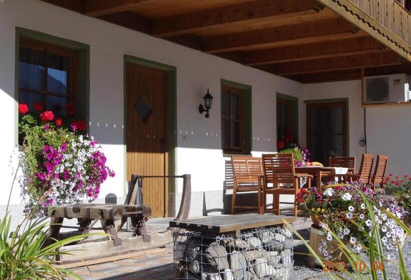 Apartamento 3 Dormitórios, Landhaus Lechthaler