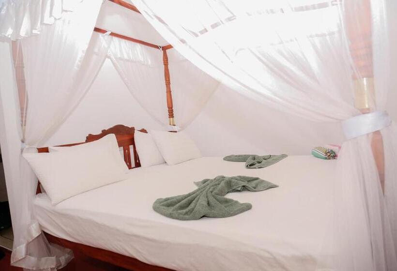 اتاق استاندارد با تخت بزرگ, Tithira Guest House