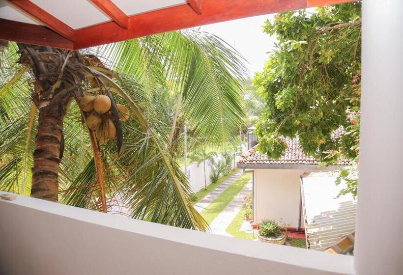 اتاق استاندارد با تخت بزرگ, Tithira Guest House