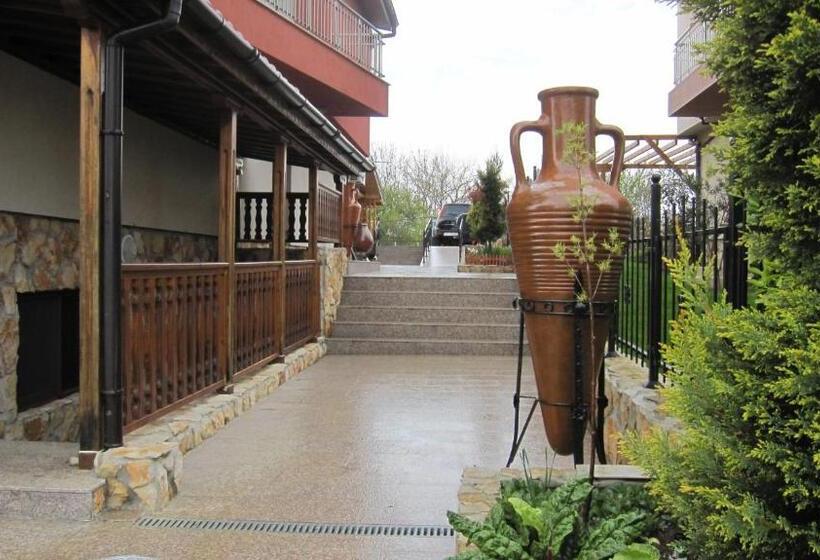 Студио Стандарт Вид на Парк, Neli Sea Villa