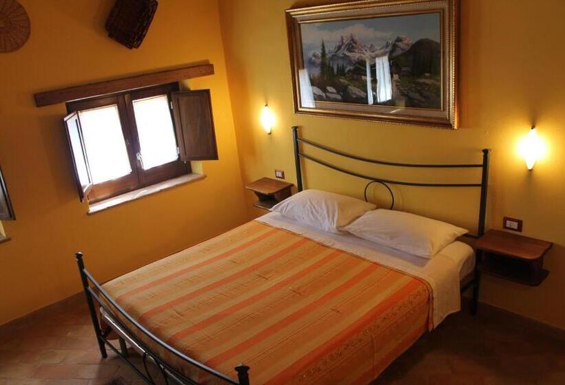 Студия Стандарт, Agriturismo Borgo Pirolino