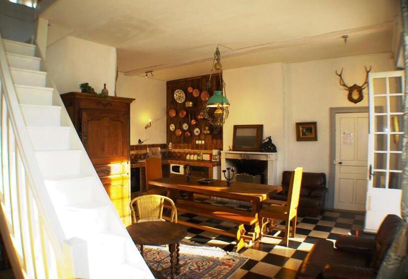Хижина, Maison D Hôtes Moulin Du Bas Pesé
