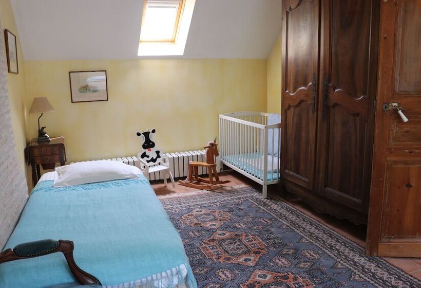 Дом 1 Спальня, Maison D Hôtes Moulin Du Bas Pesé