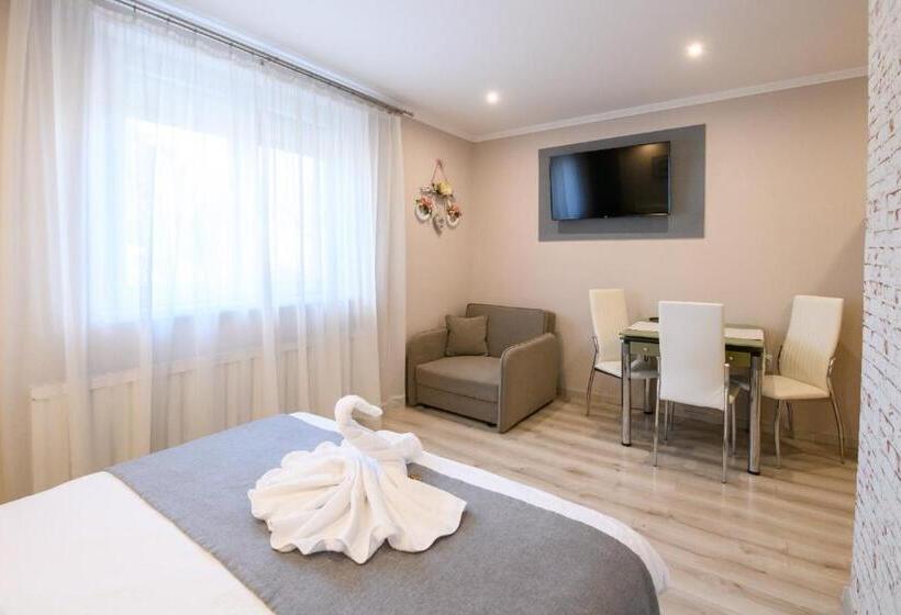 带1个卧室的舒适公寓, Jázmin Apartmanház